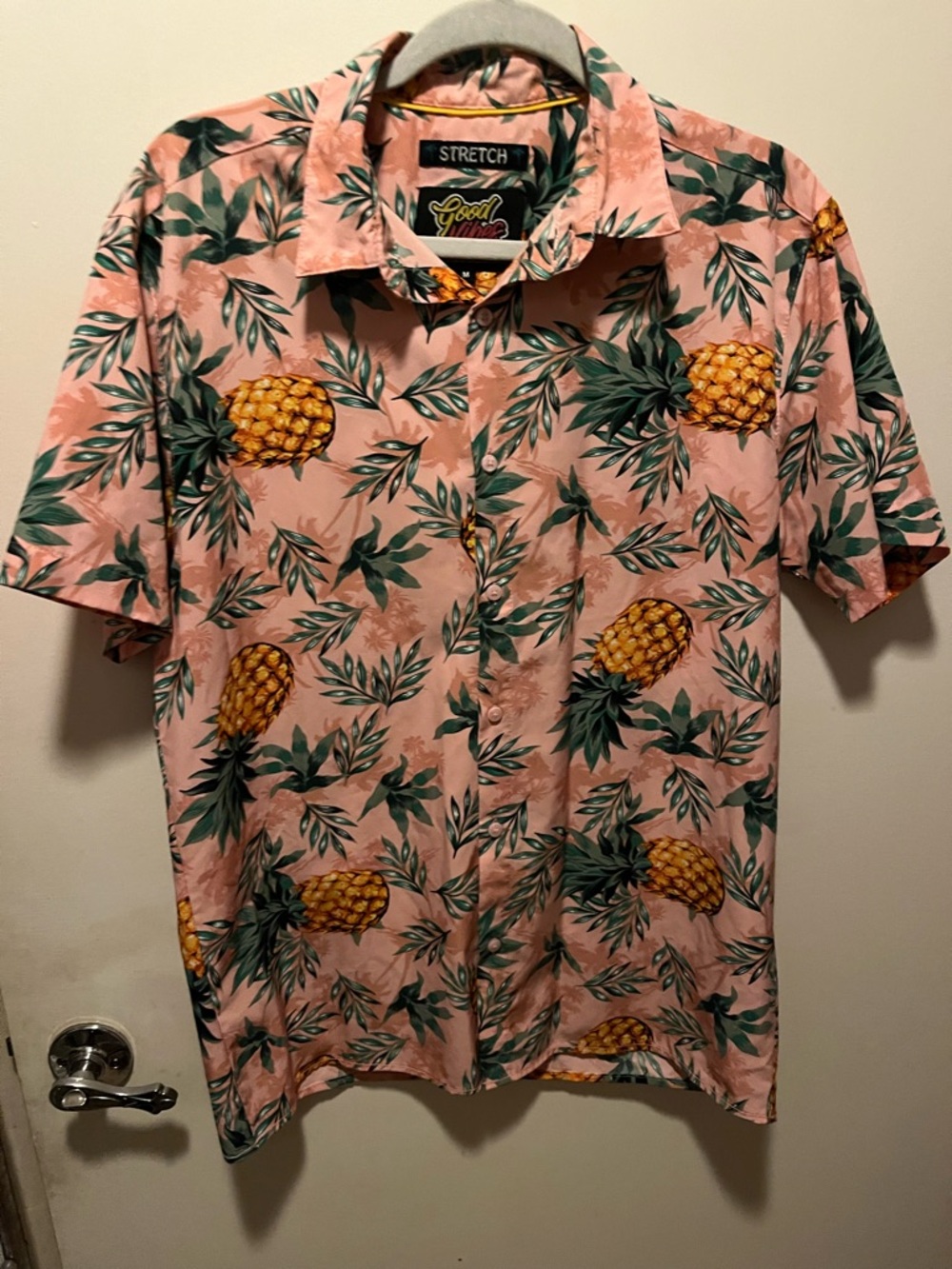 Men's Pink Pineapple Print Short-Sleeve Button-Down Shirt